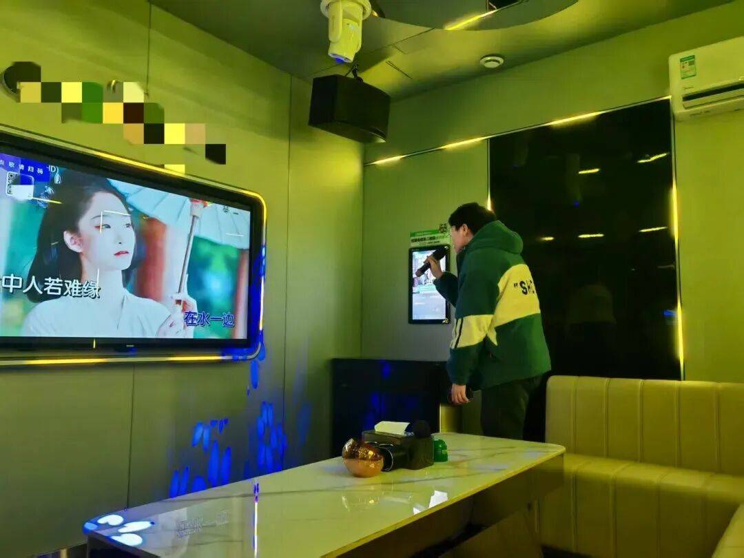 张启东：欢迎自助KTV商家加入“专业展厅深度合作计划”迅速提升竞争力持续获得被动收入。（建议想要入行的老板认真看完）。