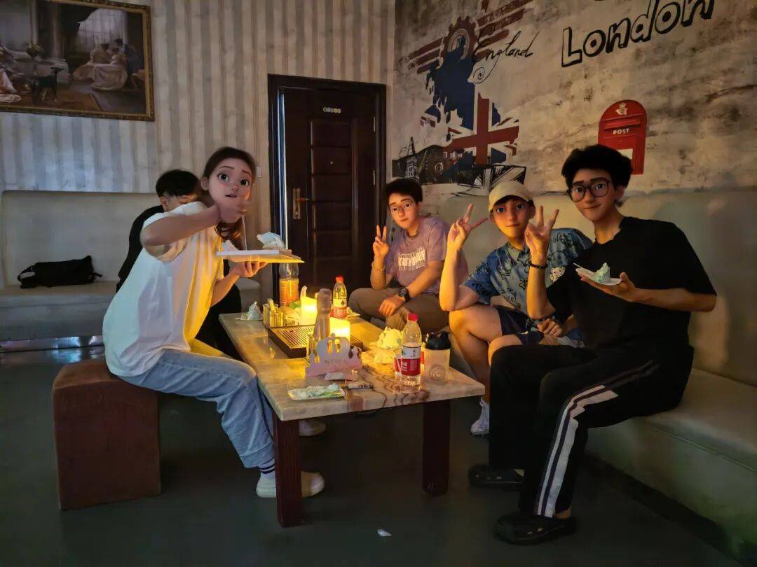 张启东：欢迎自助KTV商家加入“专业展厅深度合作计划”迅速提升竞争力持续获得被动收入。（建议想要入行的老板认真看完）。