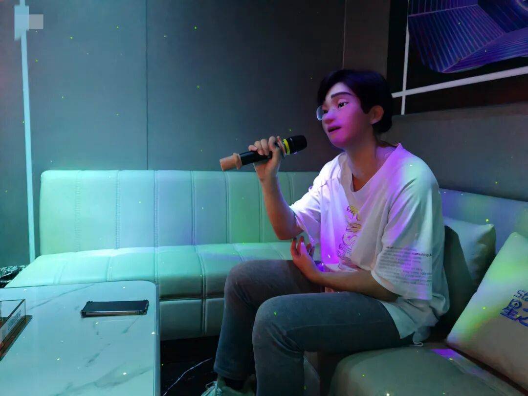 张启东：欢迎自助KTV商家加入“专业展厅深度合作计划”迅速提升竞争力持续获得被动收入。（建议想要入行的老板认真看完）。